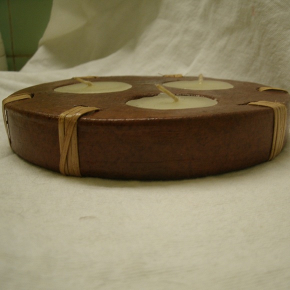 Pottery Triple Tealite Candle handmade in Bali - Picture 4 of 8